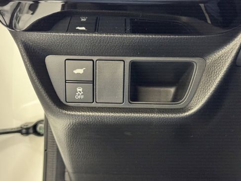 Used 2025 Acura ADX A-Spec image 16