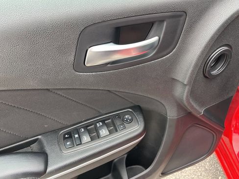 Used 2023 Dodge Charger SXT image 22