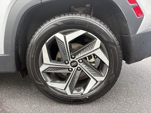 Certified 2024 Hyundai Tucson Limited AWD/4WD image 24