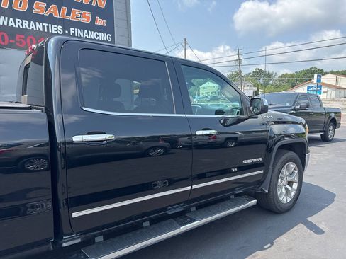 Used 2015 GMC Sierra 1500 SLT w/ SLT Crew Cab Value Package AWD/4WD image 10