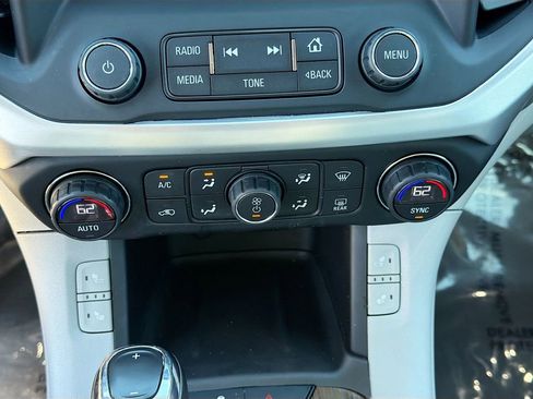 Used 2018 GMC Acadia SLE w/ Driver Alert Package I image 34