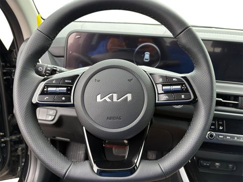 New 2025 Kia Seltos SX w/ SX Sunroof Package image 12