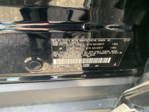 Used 2025 Toyota RAV4 XLE AWD/4WD image 33