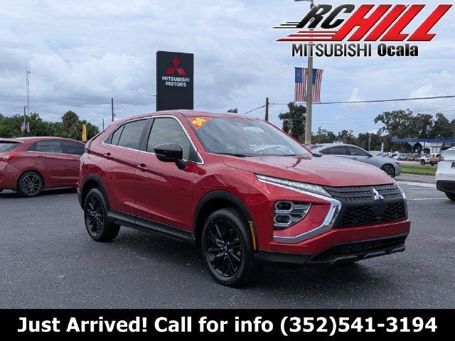 Used 2024 Mitsubishi Eclipse Cross LE AWD/4WD image 1