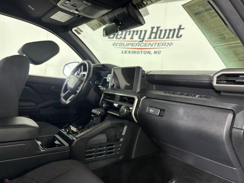 Used 2025 Toyota Tacoma SR RWD image 27