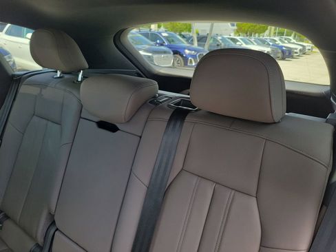 Certified 2025 Audi Q5 Premium w/ Convenience Package AWD/4WD image 27