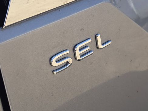 New 2026 Volkswagen Atlas SEL Premium R-Line AWD/4WD image 9