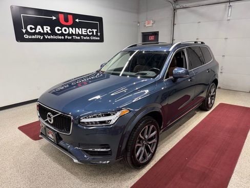 Used 2019 Volvo XC90 T6 Momentum w/ Advanced Package image 3