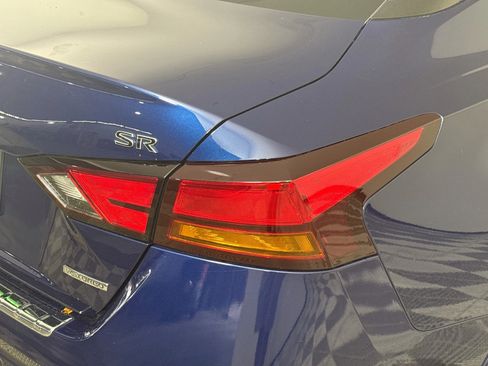 Used 2022 Nissan Altima 2.0 SR FWD image 34