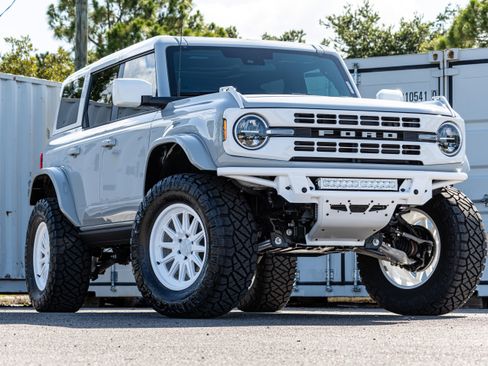 New 2026 Ford Bronco Heritage Edition AWD/4WD image 1