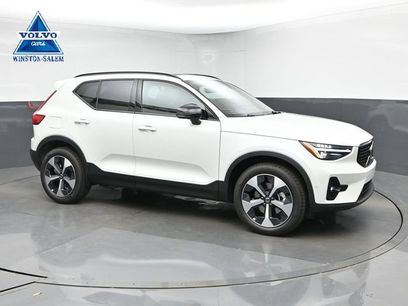 New 2026 Volvo XC40 B5 Plus w/ Climate Package