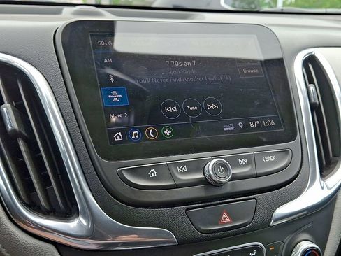 Certified 2019 Chevrolet Equinox Premier FWD image 16