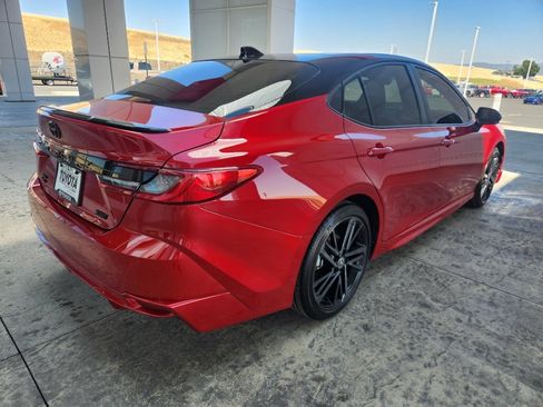 Used 2025 Toyota Camry XSE w/ Premium Package AWD/4WD image 9