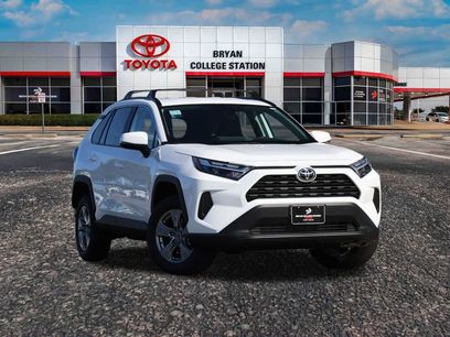 New 2025 Toyota RAV4 XLE