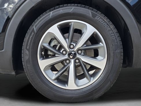 Used 2019 Kia Sorento EX FWD image 30