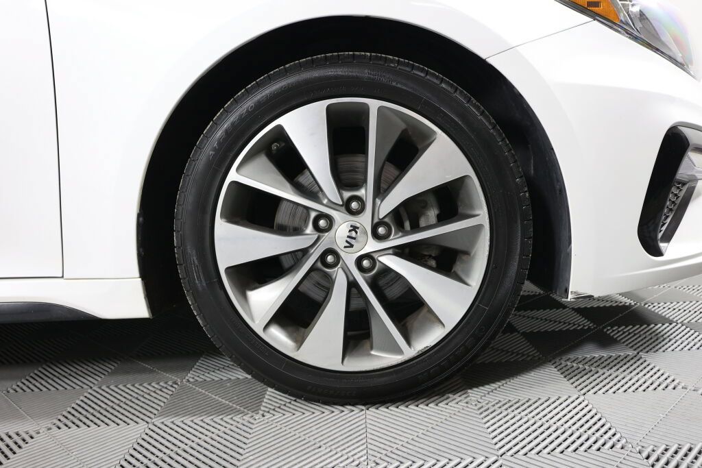 Used 2019 Kia Optima S FWD image 6