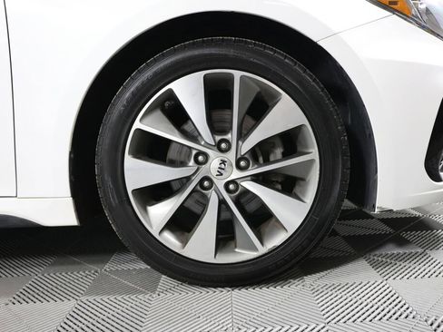 Used 2019 Kia Optima S FWD image 6