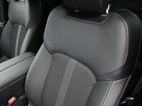 Used 2025 MAZDA CX-50 AWD 2.5 S w/ Weather Package image 18
