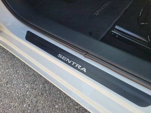 Certified 2025 Nissan Sentra SV FWD image 22