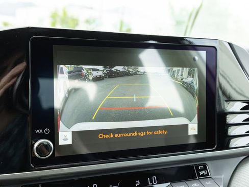 Used 2026 Toyota Camry SE image 18