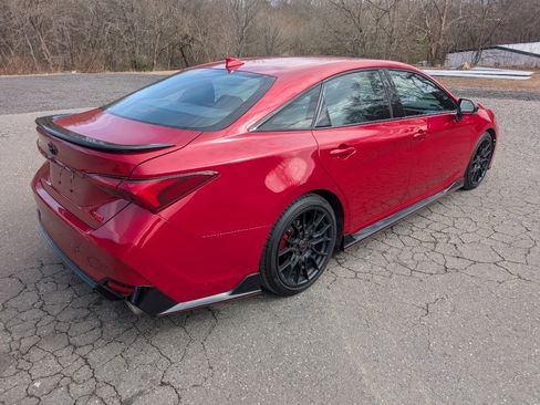 Used 2020 Toyota Avalon TRD image 5