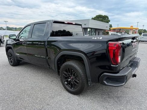 Used 2023 GMC Sierra 1500 Elevation AWD/4WD image 9