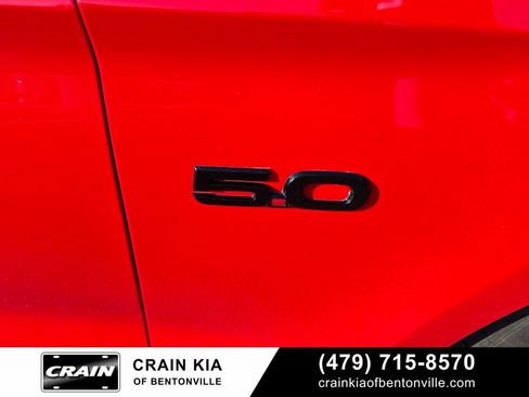 Used 2016 Ford Mustang GT w/ Black Accent Package RWD image 4