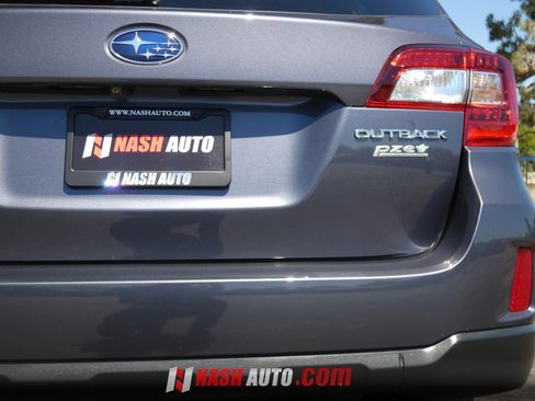 Used 2015 Subaru Outback 2.5i Limited AWD/4WD image 8