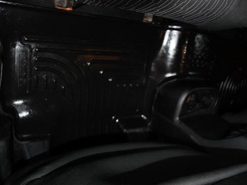 Used 2012 Jeep Wrangler Unlimited Sport image 20