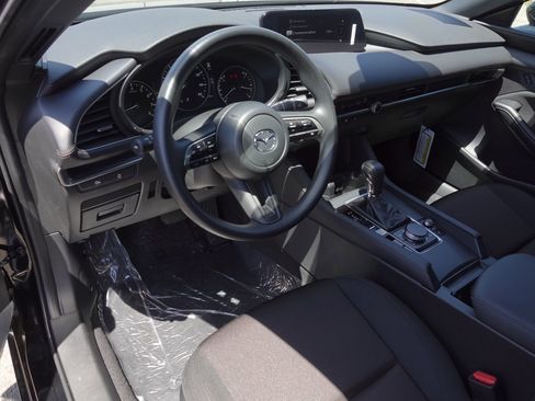 New 2026 MAZDA MAZDA3 s FWD image 10