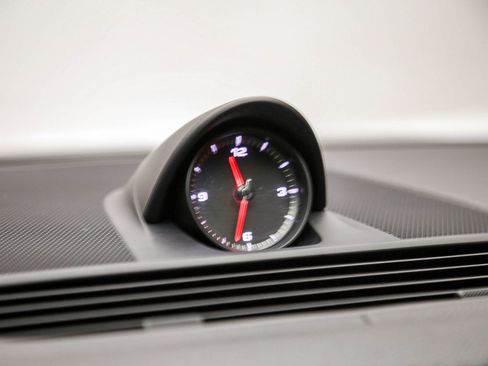 Certified 2018 Porsche Panamera RWD image 30