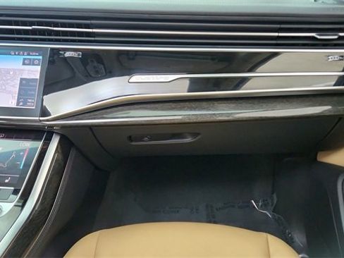 Used 2023 Audi Q7 2.0T Premium Plus w/ Premium Plus Package image 40