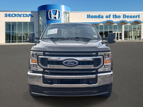 Used 2020 Ford F250 XL w/ STX Appearance Package image 2