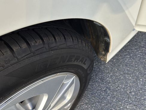 Used 2016 Toyota Prius Two image 34