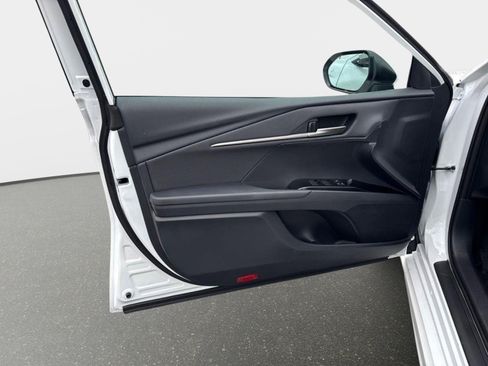 New 2026 Toyota Camry SE FWD image 10