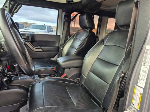 Used 2014 Jeep Wrangler Unlimited Sport w/ Quick Order Package 24S image 9