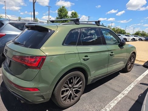 Used 2024 Audi SQ5 Premium Plus w/ Premium Plus Package AWD/4WD image 3