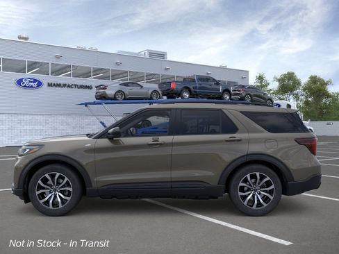New 2026 Ford Explorer ST-Line RWD image 4
