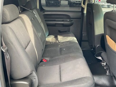 Used 2013 Chevrolet Silverado 1500 LS image 33