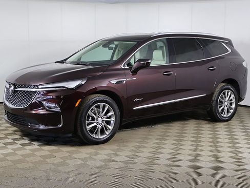 Used 2022 Buick Enclave Avenir w/ Avenir Technology Package AWD/4WD image 14