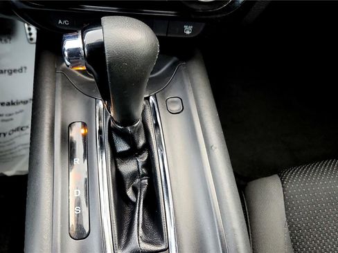 Used 2019 Honda HR-V Sport image 28