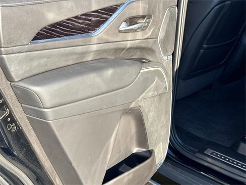 Used 2023 Cadillac Escalade Sport w/ Touring Package image 11