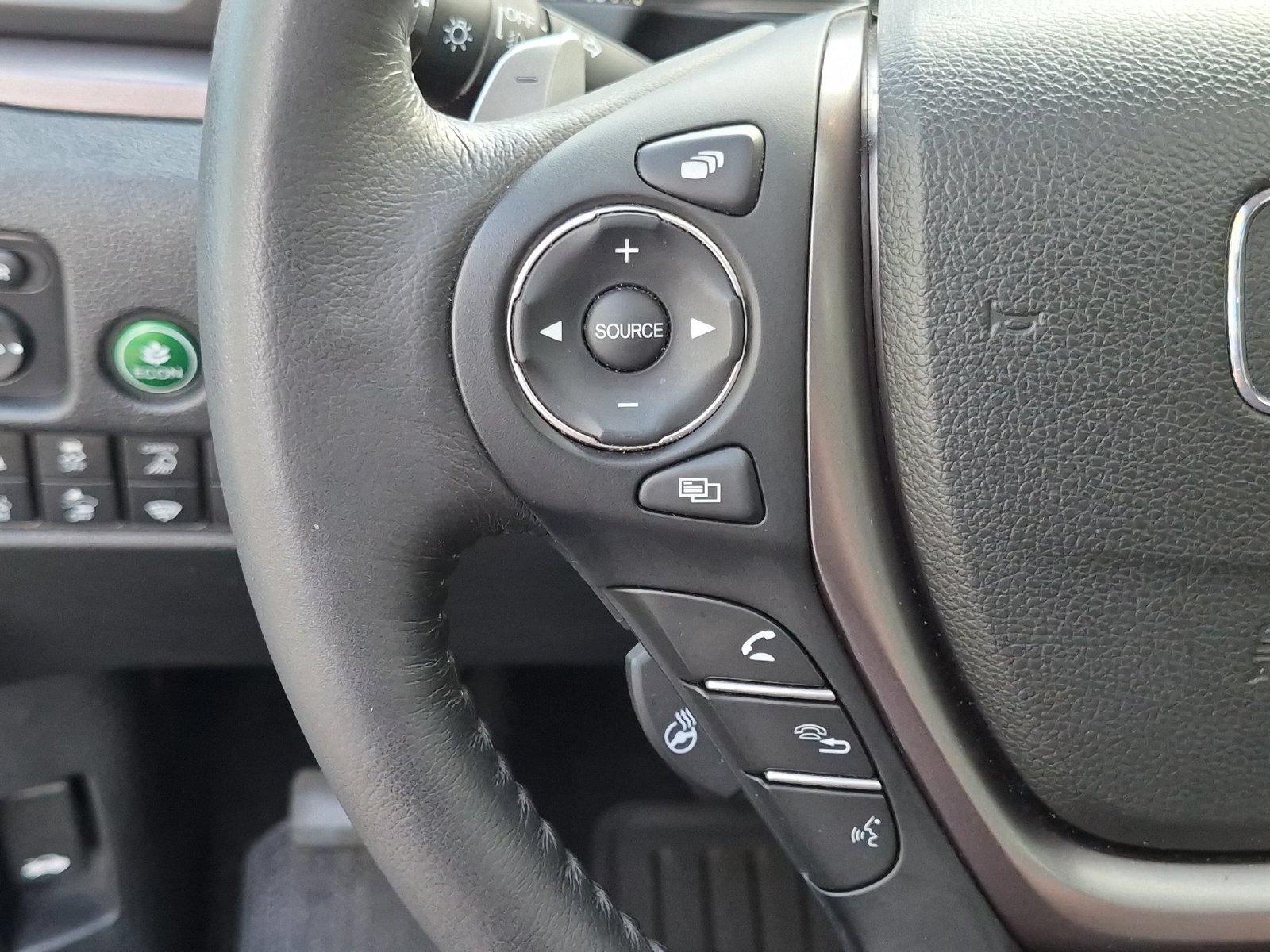 Used 2022 Honda Ridgeline RTL-E image 16