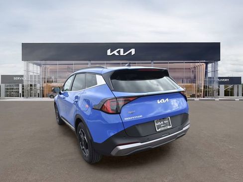 New 2026 Kia Sportage EX w/ EX Panorama Roof Package FWD image 6