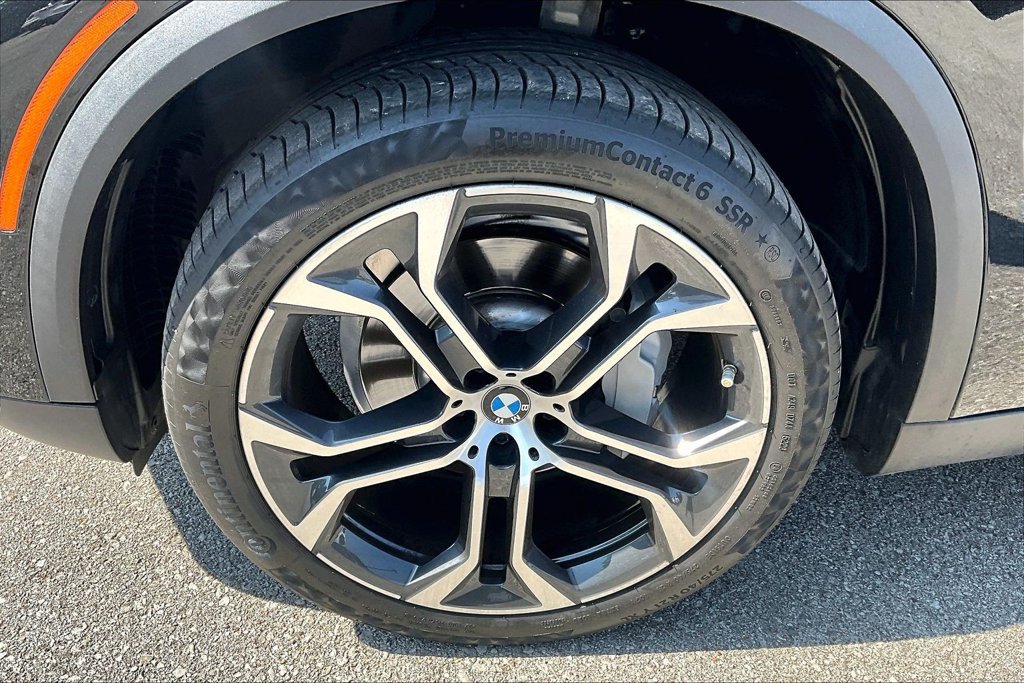 Used 2022 BMW X5 sDrive40i RWD image 11