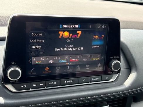 Certified 2023 Nissan Rogue SV w/ SV Premium B Package image 17