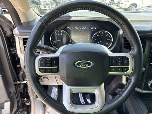 Used 2024 Ford Expedition Max XLT RWD image 44
