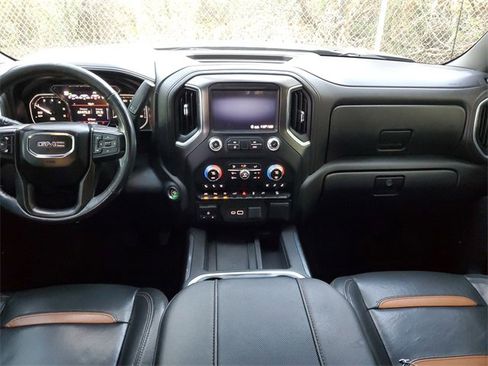 Used 2020 GMC Sierra 1500 AT4 w/ AT4 Premium Package image 14