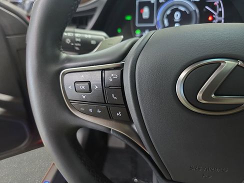 Used 2024 Lexus ES 300h w/ Premium Package image 20
