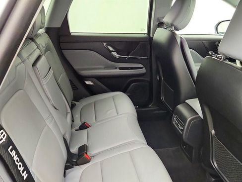 Used 2021 Lincoln Corsair FWD w/ Premium Package image 23